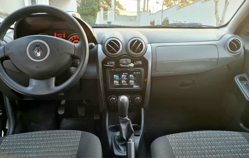 Imagem 15 de 15 de Renault Sandero 2014 1.0 16v Expression Hi-flex 5p