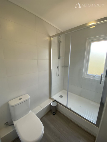 Casa En Venta De 3 Dorm. En La Florida
