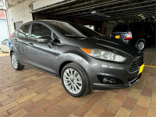 Ford Fiesta 1.6 Titanium Mt