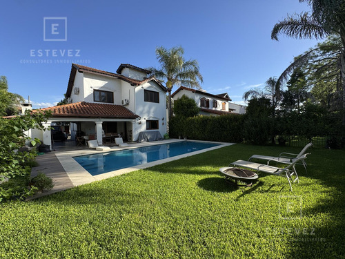 Apto Credito - Casa En Venta Barrio Cerrado, Escobar