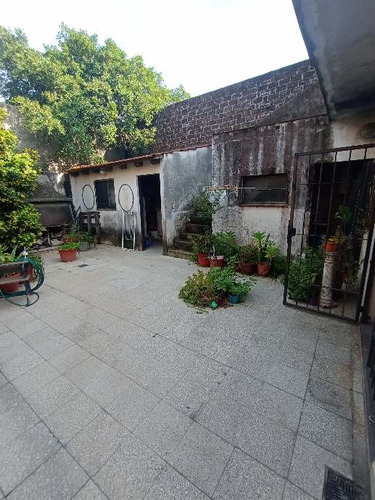 Casa En Venta En Lanus Este