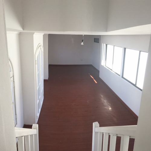 Tejada 4 Dormtorios+servicios Completos+3b+patio+gran Vista