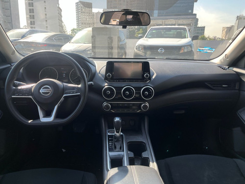 Nissan Sentra 1.8 Advance Cvt