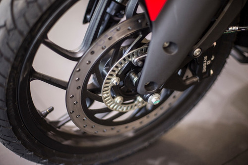 Imagen 12 de 14 de Bajaj Dominar 250 Dunlop Lidermoto Martinez