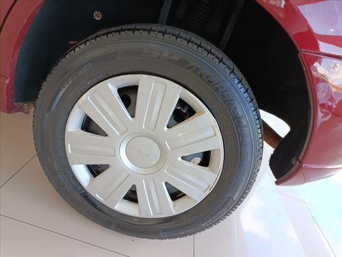 Imagem 7 de 10 de Focus 1.6 Gl 8v Flex 4p Manual