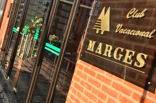 Imagen 3 de 12 de Marges - Avenida 1 Y Paseo 105 , Zona Centro, Villa Gesel