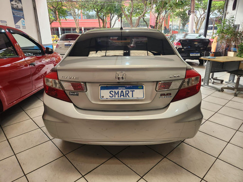 Honda Civic 2.0 LXR 16V FLEX 4P AUTOMÁTICO
