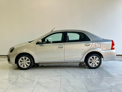 Toyota Etios ETIOS X PLUS SEDAN 1.5 FLEX 16V 4P AUT.