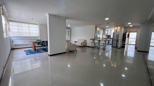 Venta De Estupendo Apartamento En Los Palos Grandes / Cl. Mls-24-14890