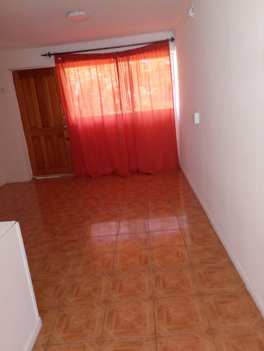 Excelente Departamento Cerca Del Centro De La Comuna Maipù