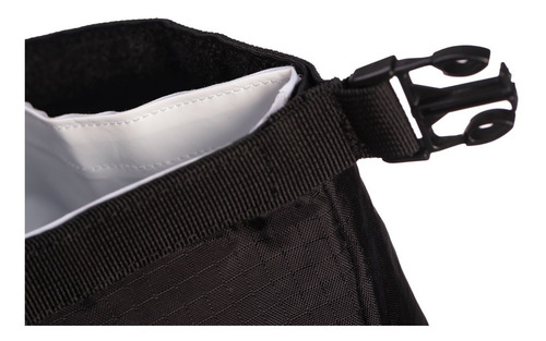 Imagen 5 de 8 de Mochila Moto Impermeable Con Espacio Ropa Humeda