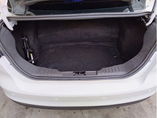 Ford Focus III 1.6 Sedan S