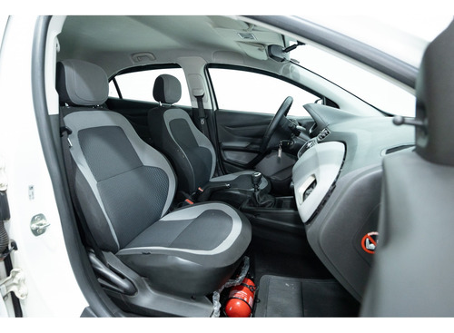 Chevrolet Onix 1.0 MPFI LT 8V FLEX 4P MANUAL