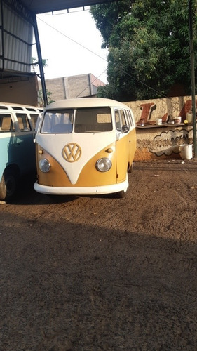 Imagem 10 de 12 de Vw Kombi Kombi Corujinha