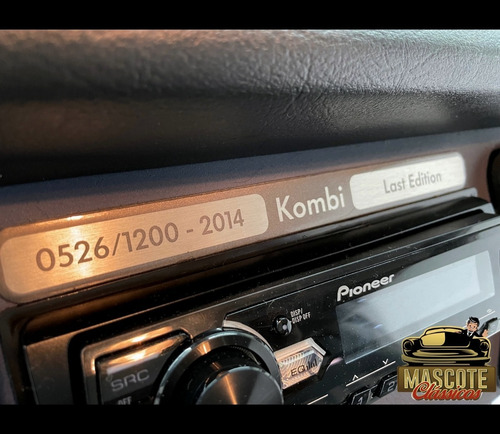 Imagem 6 de 15 de Kombi Last Edition 2014 *top*com Ar Condicionado**financio**
