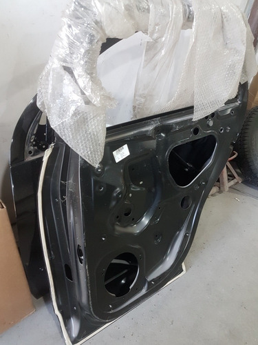 Puerta Trasera Derecha Audi Q2 Nueva Orinal