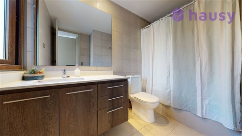 Casa En Venta De 3 Dorm. En Colina