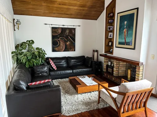Casa En Venta En San Nicolás. Cod V2283