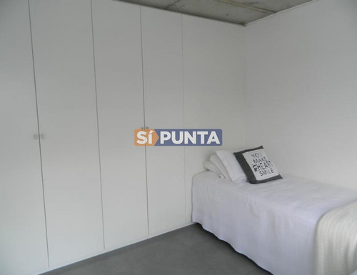 Imagen 13 de 22 de Apartamento En Venta - Playa Mansa