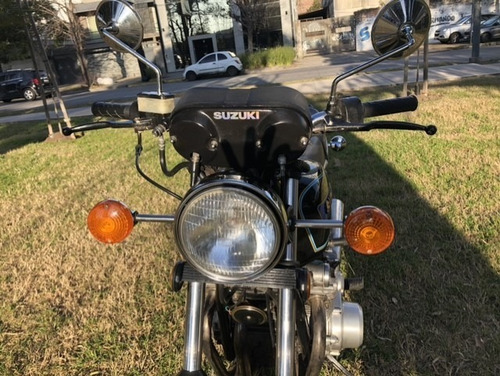 Imagen 13 de 16 de Suzuki Gs 550 E