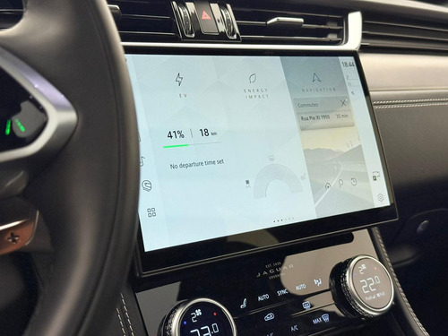Jaguar F-PACE Jaguar F-Pace 2.0 R-Dynamic SE 404cv (Híbrido)
