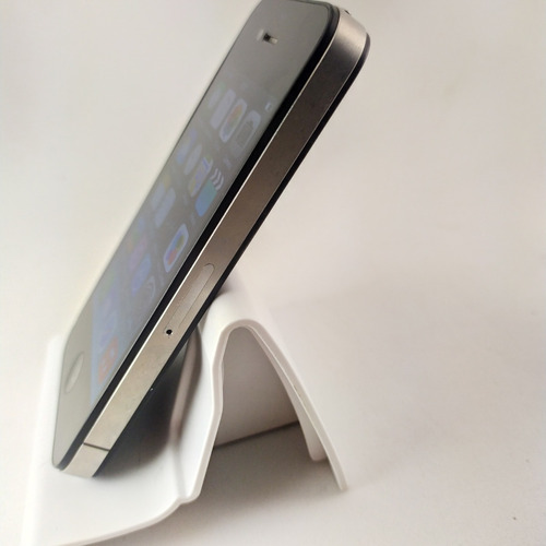 iPhone 4g iPhone 4 Muito Conservado Não Roda Aplicativos