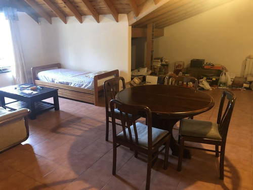 Imagen 26 de 30 de Casa Chalet En Venta - 4 Ambientes - Parque Y Pileta - Permuta - Ituzaingo / Padua
