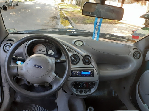 Ford Ka Sedan 3 Puertas