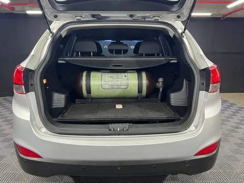Hyundai Tucson IX35 GL 2.0 4X2