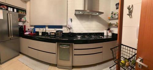 Imagem 5 de 10 de Apartamentos - Ref: V5751