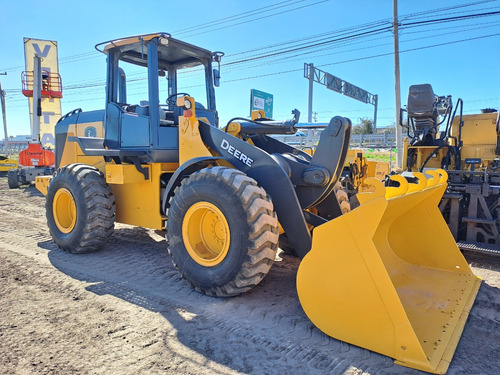 Cargador John Deere 624j 2005