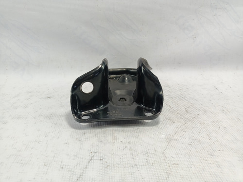 Soporte Suspension Trasero Izquierdo Jetta Mk6 2.0 Tdi 11-16 (Usado)