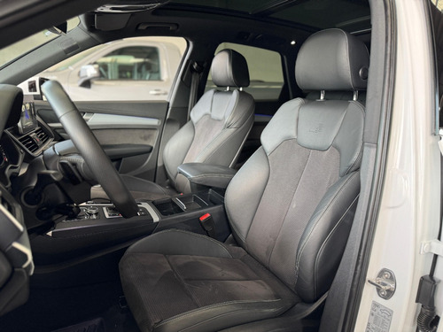 Audi Q5 2.0 L T S Line Dsg