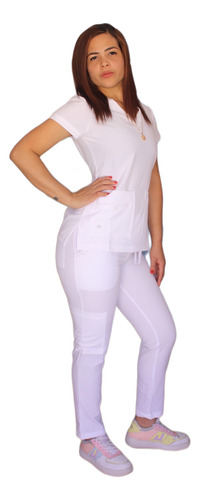 Uniforme Clínico Blanco Stretch Y Antifluidos Para Dama