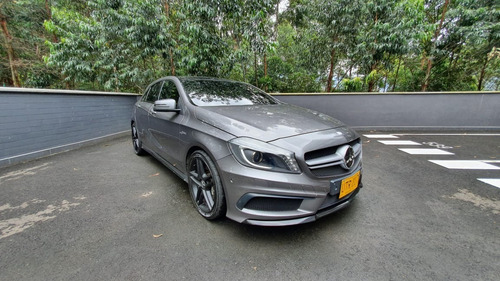 Mercedes Benz A45 Amg Modelo 2015
