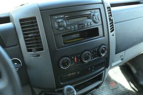 Imagen 11 de 16 de Sprinter 415 Cdi 3665 Nic