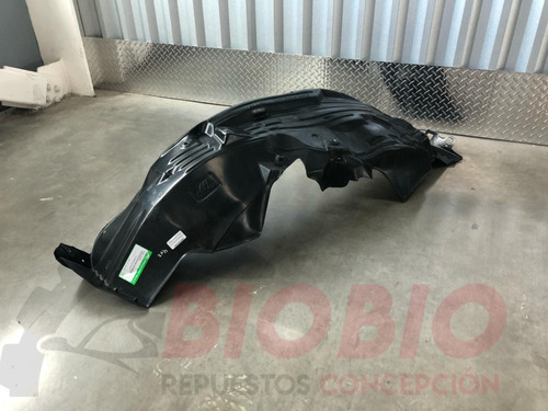 Guardafango Delantero Derecho Rh Nissan Navara 4x2 07/16 