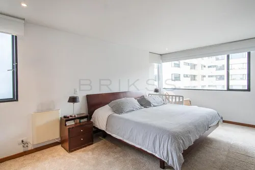 Apartamento En Venta En Los Rosales. Cod V4172