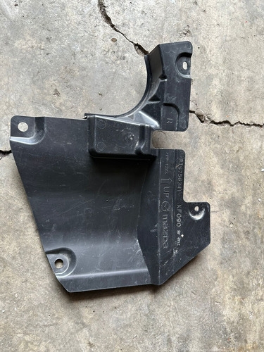 Tolva Inferior De Motor Der Mazda 3 2014 2015 2016 2017 2018 (Usado)