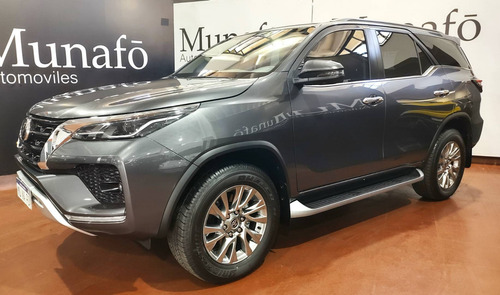Imagen 3 de 15 de Toyota 2022 Hilux Sw4 Tdi Srx Aut L/21 Blindado Rb3