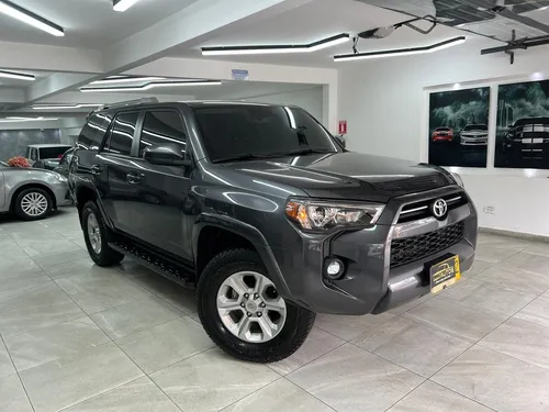 Toyota 4runner Sr5 At 4x4 2021