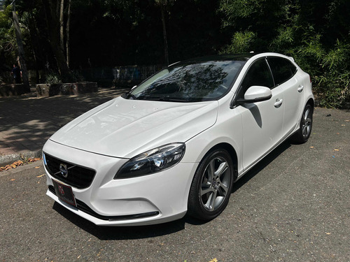 Volvo V40 1.5 T3 Drive-e Sport