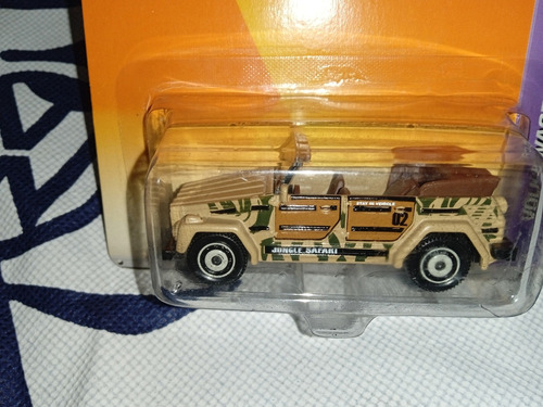 Volkswagen Jungle Safari. 2009 Mattel Matchbox.no Hot Wheels