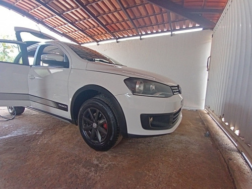 Volkswagen Gol 2015 1.0 Track Total Flex 5p