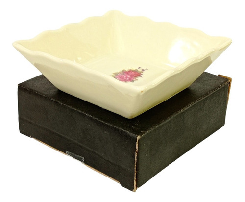 Bowl Cuadrado De Ceramica 11 Cm  Diseño Rosa