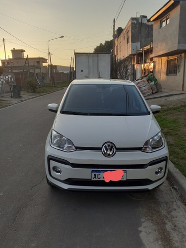 Volkswagen Up! 2018 1.0 High Up! 75cv 5 P