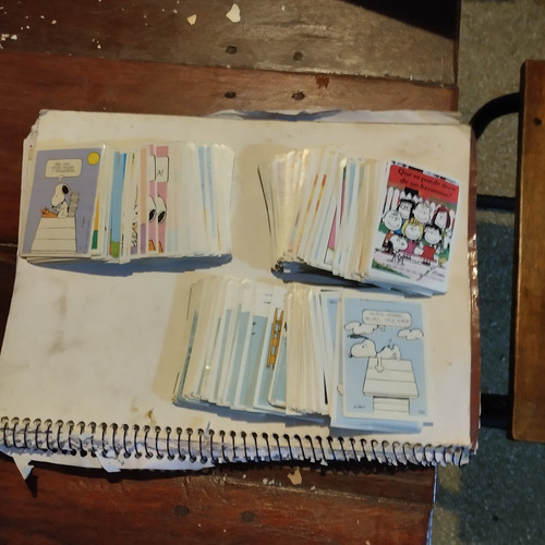 Lote De 50 Figuritas A Eleccion Snoopy (Usado)