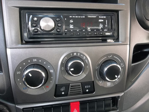 Imagem 5 de 10 de Iveco Daily 35s14, Ano 2018, Baú, Com Ar, 44.000 Km -