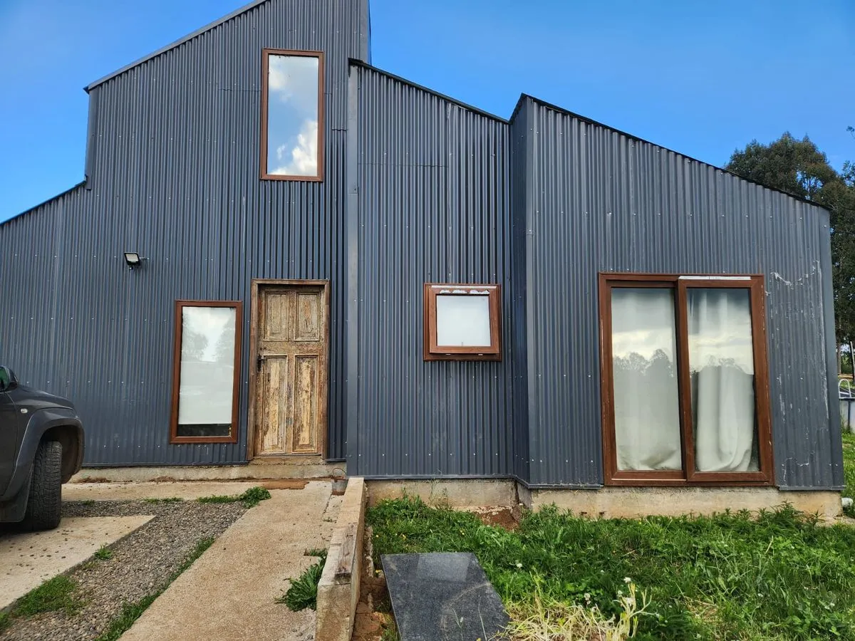 Imagen 1 de 16 de Casa En Parcela Camino Las Quemas