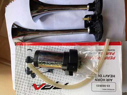 Imagen 6 de 7 de Corneta De Aire Doble Con Compresor Camión 12 Volt